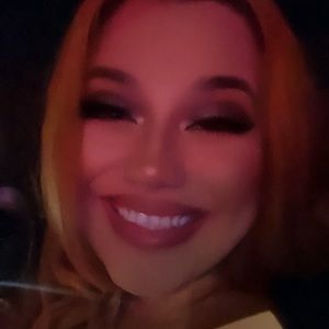 Meet your Posher, Fatima